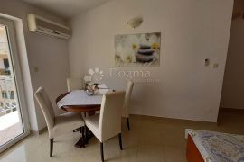 Tri studio apartmana s pogledom na more, Makarska, Apartamento