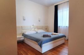 Apartman prvi red od mora, Senj, Wohnung