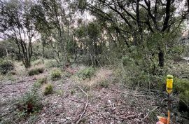 SNIŽENA CIJENA! Zemljište blizu mora i Peruški, Marčana, Terreno