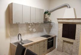 Dugoročni najam u centru grada, Rijeka, Appartement