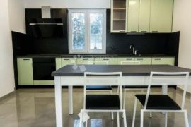 Martinkovac_85m2-2s+db sve novo!!, Rijeka, Wohnung