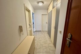 Odličan stan na traženoj lokaciji- POREČ, PRILIKA, Poreč, Appartement