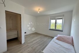 Novogradnja sa bazenom 180m2 Grižane, Vinodolska Općina, Kuća