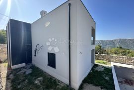 Novogradnja sa bazenom 180m2 Grižane, Vinodolska Općina, Kuća