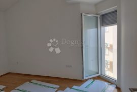 APARTMAN S POGLEDOM NA MORE - MALINSKA, Malinska-Dubašnica, Daire