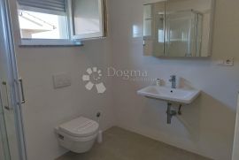 APARTMAN S POGLEDOM NA MORE - MALINSKA, Malinska-Dubašnica, Daire