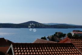 ŠIBENIK, stan u centru sa pogledom na more, Šibenik, Διαμέρισμα