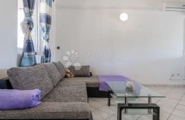 Apartman sa vrtom na Viru, Vir, Apartamento