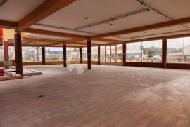 Poslovni prostor 1782 m2, Zadar, Propiedad comercial