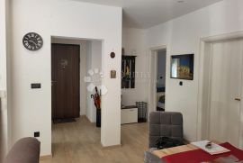 Komforan trosobni apartman, Crikvenica, Appartment