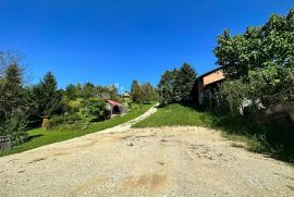 Građevinsko zemljište sa priključkom struje, Gornji Kneginec, Terrain