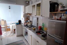 GRAD KRK - APARTMAN 45 m2, Krk, Appartment