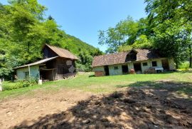 Žumberak, prostrano samoodrživo seosko imanje, 34000m2, Samobor - Okolica, Terrain