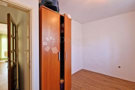 STAN 106 M2, 3OO METARA DO MORA, BAZEN – TOP LOKACIJA! PRIZEMLJE, Medulin, Apartamento