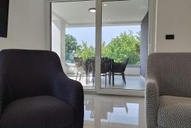 NJIVICE - APARTMAN U NOVOGRADNJI, Omišalj, Διαμέρισμα