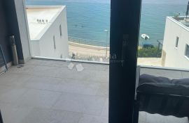 OMIŠALJ, PRVI RED DO MORA, 2s+DB, Omišalj, Appartment