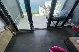 OMIŠALJ, PRVI RED DO MORA, 2s+DB, Omišalj, Apartamento