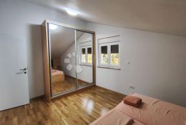 Apartman s panoramskim pogledom Njivice, Omišalj, شقة