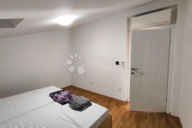 Apartman s panoramskim pogledom Njivice, Omišalj, شقة