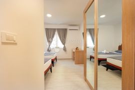 Novouređeni hostel u Istarskom gradiću, Kršan, Propriedade comercial