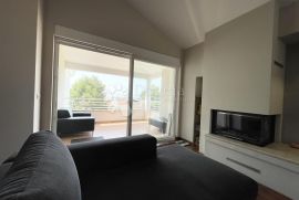 LUKSUZNI STAN PRVI RED DO MORA, Umag, Apartamento