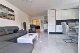 Stan 200m od plaža - Valsaline - rijetkost u ponudi, Pula, Appartment