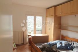 NOVI VINODOLSKI ETAŽA SA GARAŽOM I OKUĆNICOM, Novi Vinodolski, Appartement