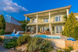 VILLA SA PANORAMSKIM POGLEDOM (CRIKVENICA), Crikvenica, بيت