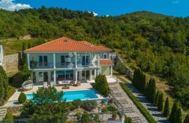 VILLA SA PANORAMSKIM POGLEDOM (CRIKVENICA), Crikvenica, بيت