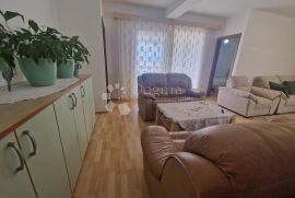 NJIVICE - ETAŽA KUĆE (2xAPP), Omišalj, Appartement