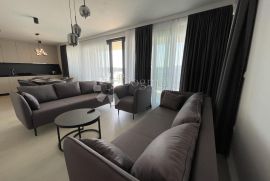 MEDULIN- Luksuzan penthouse sa pogledom na more!, Medulin, Stan