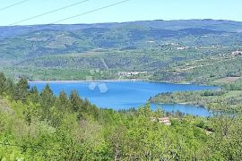 Kršikla - imanje s građevinskim dijelom, Pazin - Okolica, أرض