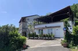 Ika, apartmanska kuća, Opatija - Okolica, House