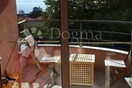 STAN RUJEVICA 67,46m2, 2s+db, Rijeka, Appartment