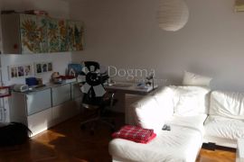 STAN RUJEVICA 67,46m2, 2s+db, Rijeka, Appartment