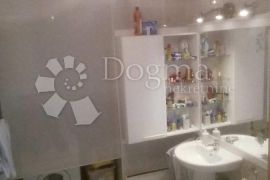 STAN RUJEVICA 67,46m2, 2s+db, Rijeka, Appartment