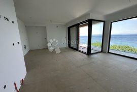 Penthouse 1.RED DO MORA, Novi Vinodolski, Appartment