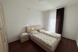 Penthouse Klenovica 96m2 pogled more, Novi Vinodolski, Flat