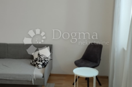 Turnić, stan za najam 2S+Db, Rijeka, Apartamento