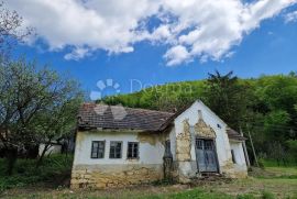 Kuća za rušenje na prekrasnoj lokaciji, Donja Voća, Maison