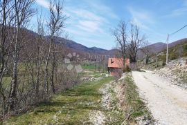 Kuća i građ.zemljište u srcu PPVelebit - Jadovno PRILIKA, Gospić - Okolica, Maison