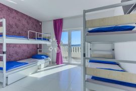 TROGIR-SEGET DONJI MINI HOTEL S MOGUĆNOSTI GRADNJE JOŠ JEDNOG SLIČNOG OBJEKTA !!!, Seget, العقارات التجارية