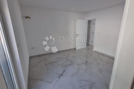 EKSKLUZIVNA novogradnja Crikvenica 30m od mora, Crikvenica, Appartement