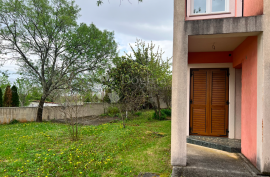 VELIKA KUĆA 647 m2 (prizemlje + kat + mansarda), Labin, House