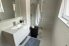 PRILIKA! Apartman Crikvenica 129m2 pogled more, Crikvenica, Apartamento