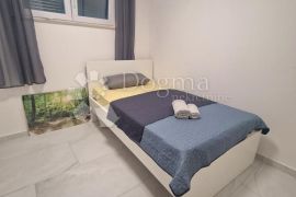 BRIBIR - APARTMAN 1 S BAZENOM, Vinodolska Općina, شقة