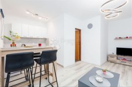 Istra - kuća s 5 apartmana u blizini Poreča, Poreč, Famiglia