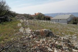 GRAĐEVINSKO ZEMLJIŠTE SA POGLEDOM NA MORE, Novi Vinodolski, Arazi