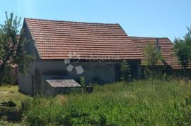 Kuća s imanjem u srcu Gorskog Kotra, Ravna Gora, Kuća