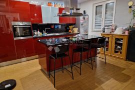 ŠKURINJE STAN 110M2 3S+DB, Rijeka, Kвартира